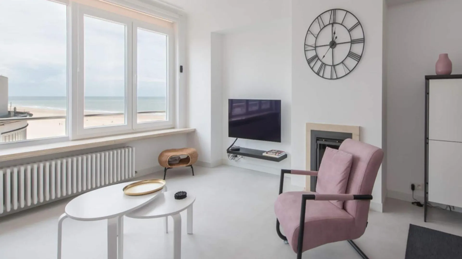 Beautiful Apartment With View Ostend